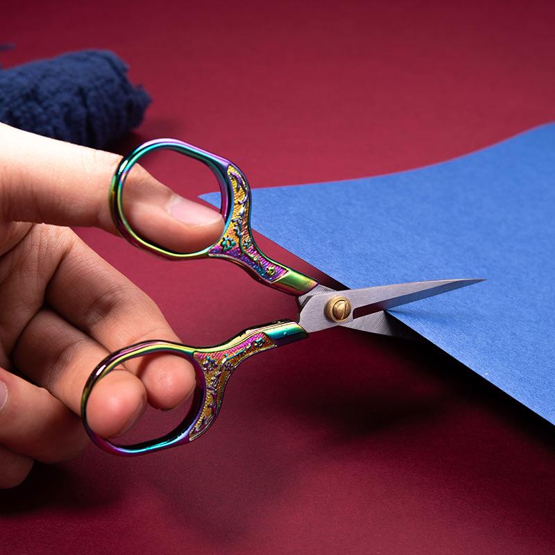 Sharp Golden Small Scissors Pointed Craft Embroidery Scissors Sewing Thread Cutter Sewing Shears Tailor Zig Zag Fabric Scissors