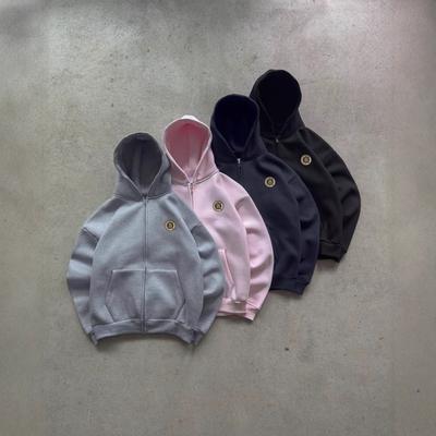 25 Amerikanische Baumwollmischung Locker geschnittener Hoodie Streetwear Letter-Aufnäher Reißverschluss Sweatshirt Teenager Jungen