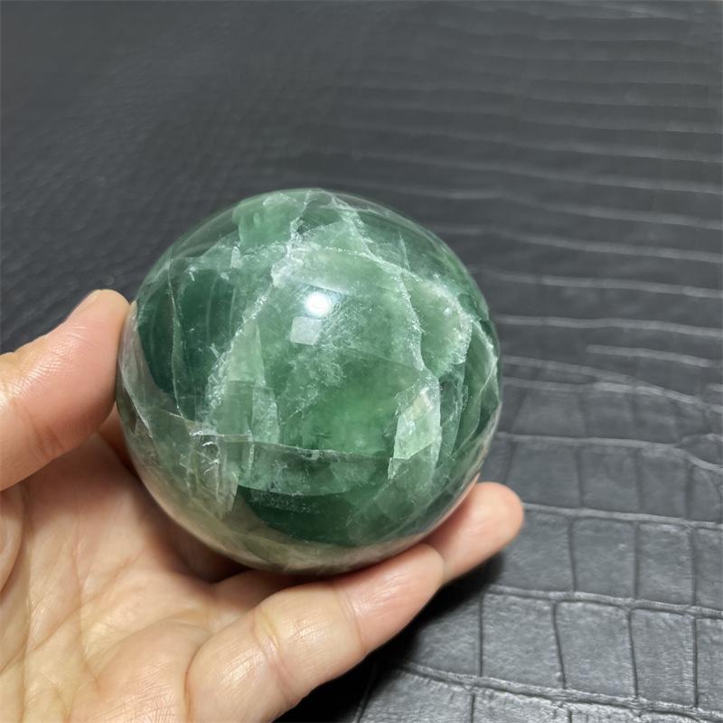 72mm Natürliche Grüne Fluoritkugel Polierte Quarz Kristallkugel Feng Shui Hexerei Heimdekoration Geschenk Reiki Heilstein