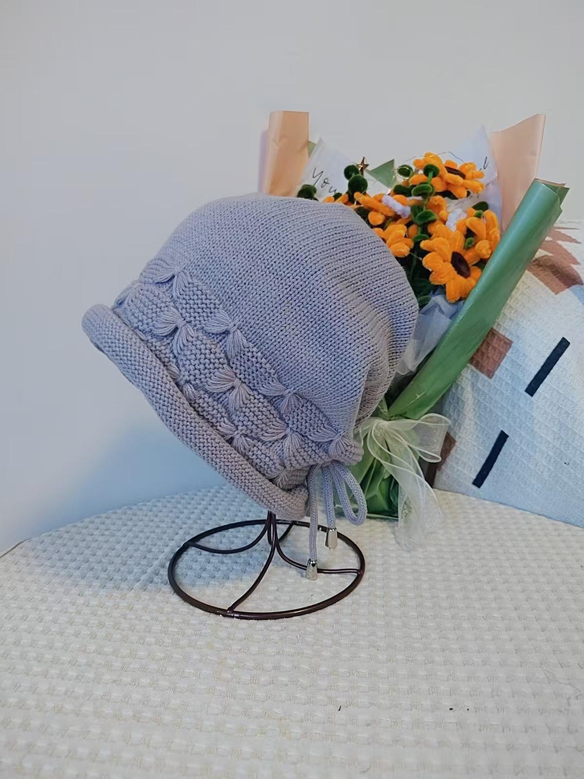 

Женская шапка-бини с отворотом для большой головы, с защитой ушей и кулиской - Универсальная теплая вязаная шапка для маленьких лиц на осень и зиму One Size