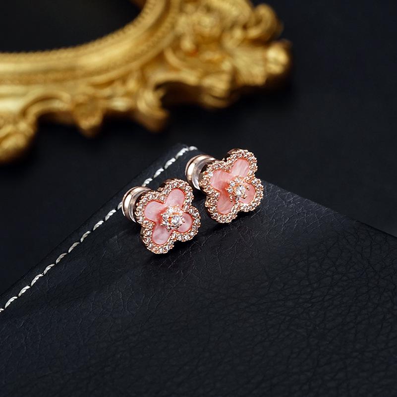 

Серьги-пусеты в виде четырехлистного клевера ярко-розового цвета и набор из позолоченного ожерелья для женщин 18K Gold Plated