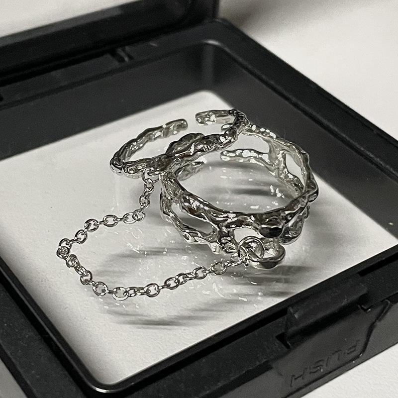 [Silver Chain Whispers] Niche Design Sense Chain High Sense Irregular Texture Opening Simple Ring