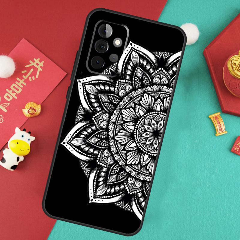 Elegant Mandala Floral Design Case For Samsung Galaxy A13 A33 A53 A15 A25 A35 A55 A54 A34 A14 A71 A51 A12 A32 A52 Cover