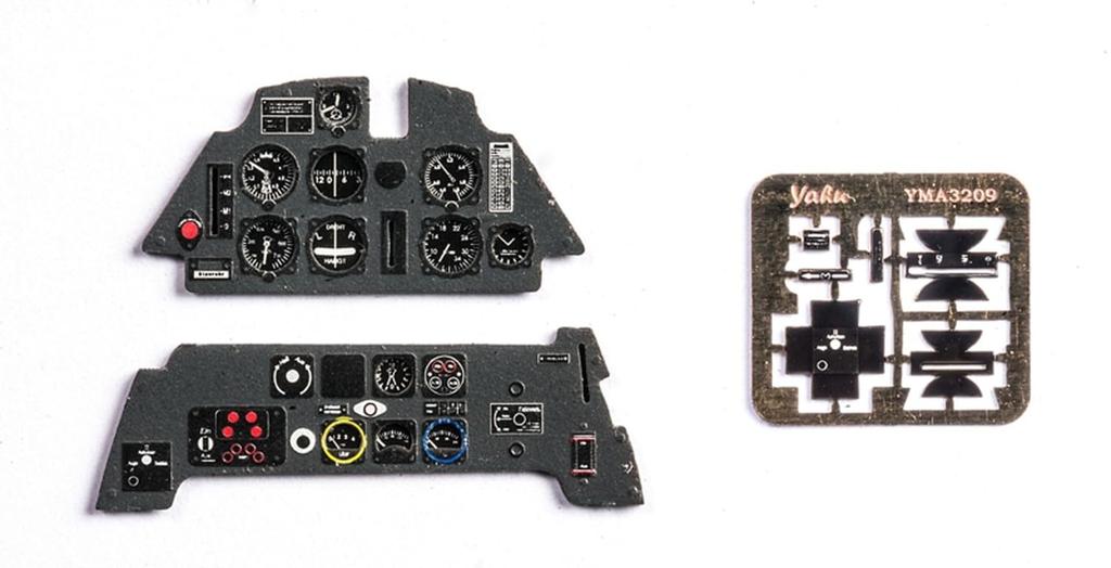 Yahoo Model 1/32 Messerschmitt Bf109E Colored Instrument Panel (for Eduard) Plastic Model Parts YMA3209