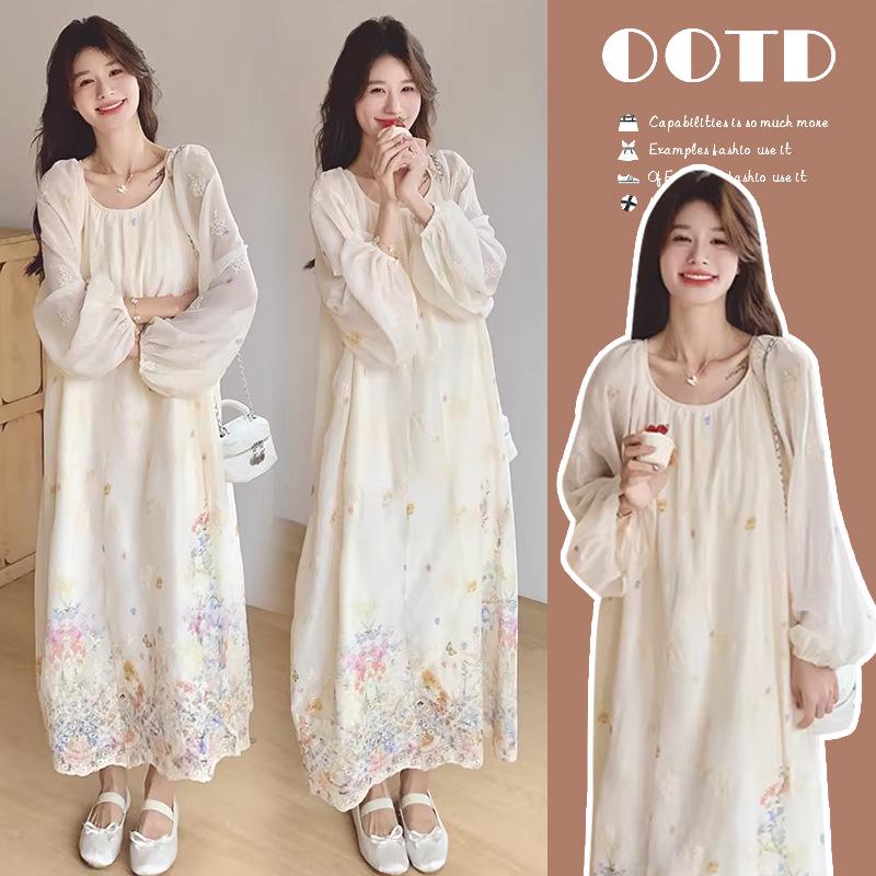 2026 Spring Korean Style Apricot Ombre Round Neck Maternity Dress Medium