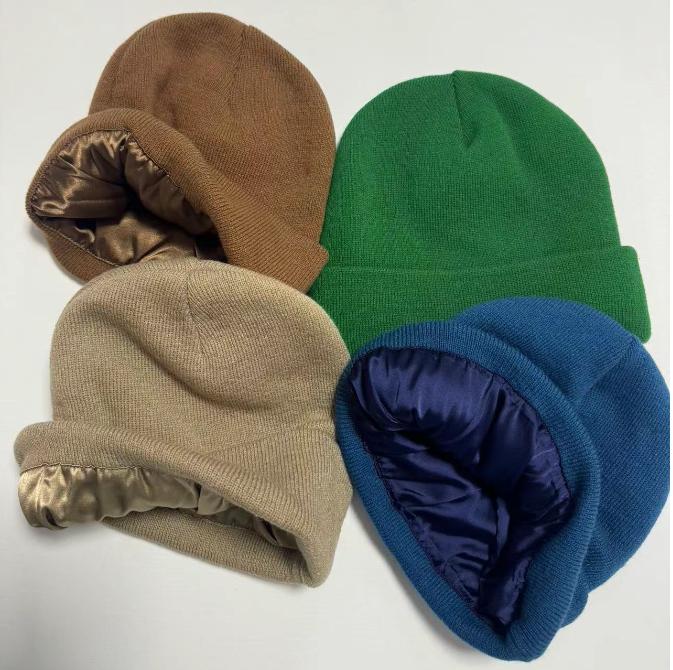 Satin Lined Beanie for Women Winter Hat Cable Knit Slouchy Beanie Skull Warm Cap Silk Lining светло-коричневого