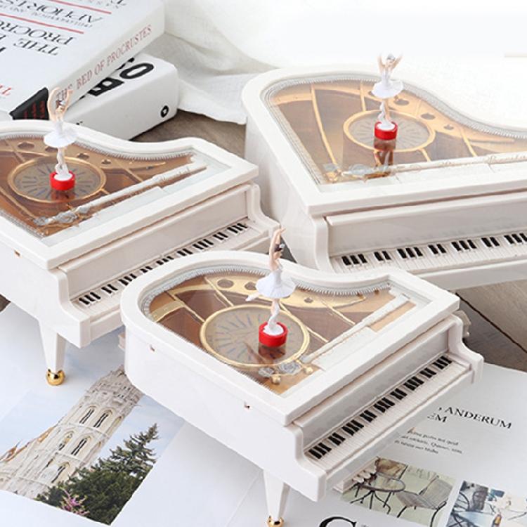 Retro Classic Dancer Ballerina Piano Clockwork Hand Crank Xmas Valentine Gift