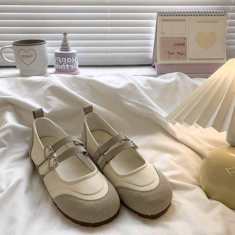Retro Soft Leather Mary Jane Shoes Women's 2025 Spring New Flat Bottom with Skirt Versatile Round Head Shallow Mouth Single Shoes