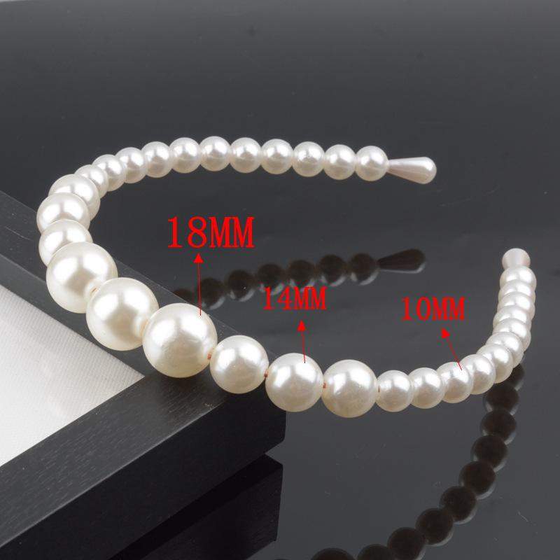 "Korean Style Pearl Bridal Headband - Handmade Fashion Accessory"