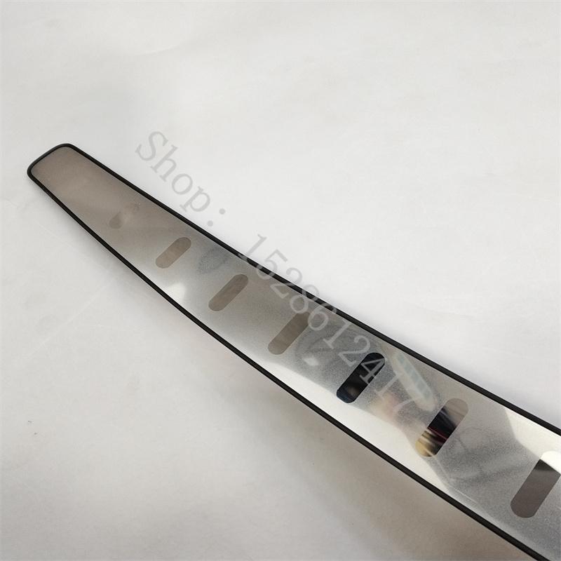 For Peugeot 3008 2010 2011 2012~ Stainless Steel Rear Bumper Protector Trunk Bumper Trim Cover Protector Car Accessories