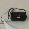 Women's Retro Wine Red Messenger Bag - 2024 Autumn/Winter Collection, Horseshoe Buckle, Small Square Underarm Shoulder Bag