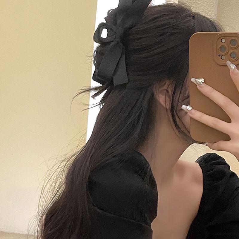 Hepburn Style Black Bow Hair Clip - Elegant Shark Hairpin for Women