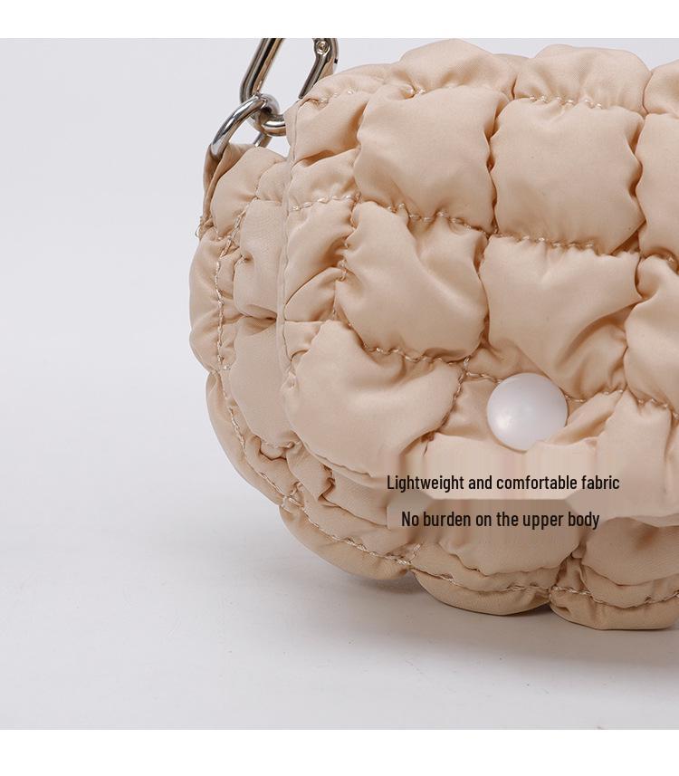 Trendy Pleated Cloud Handbag: Chic, Mini, Versatile Accessory Bag in Fashionable Korean Style