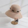 Women's Summer Sun Hat: Foldable Bow-Trimmed Straw Hat with Large Brim for Seaside Vacations