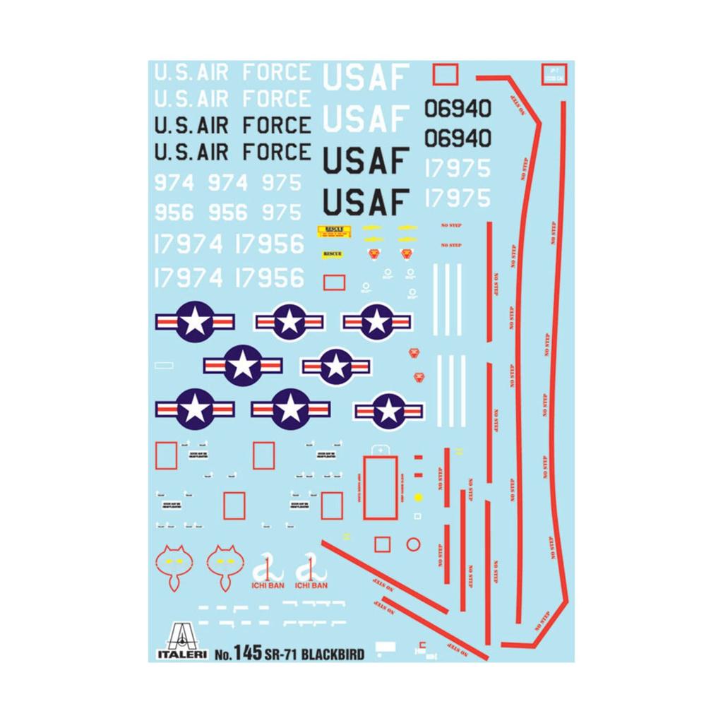 Tamiya Italeri 145 1/72 SR-71 Blackbird Plastic Model