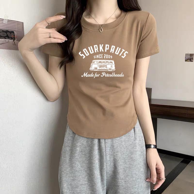 

Small red short-sleeved t-shirt women s 2025 new summer thin design niche irregular top XXL