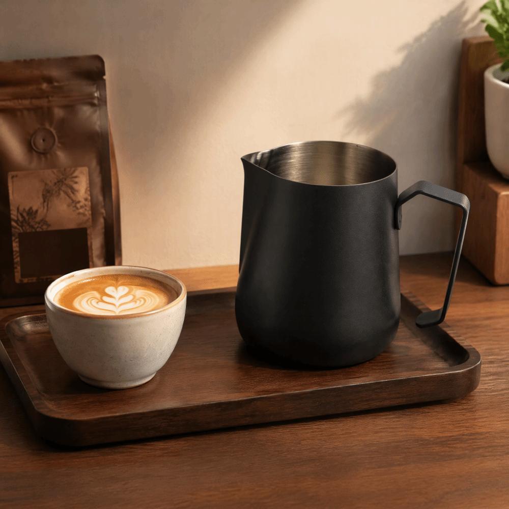 450ml Capacity Milk Frothing Pitcher Thickened Wall Milk Pitcher Frothing Pitcher  For Coffee