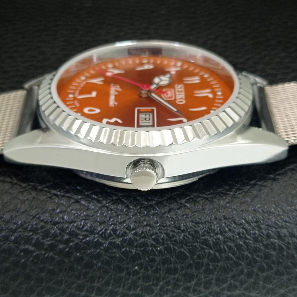 VINTAGE SEIKO 5 AUTOMATIC 6309A REFURBISHED JAPAN MENS ORANGE WATCH a442515-1