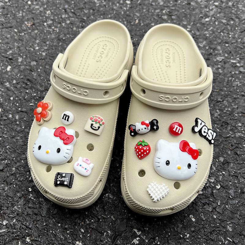 Hello Kitty Crocs Cute Cartoon Shoe Charms: DIY Detachable Decorations