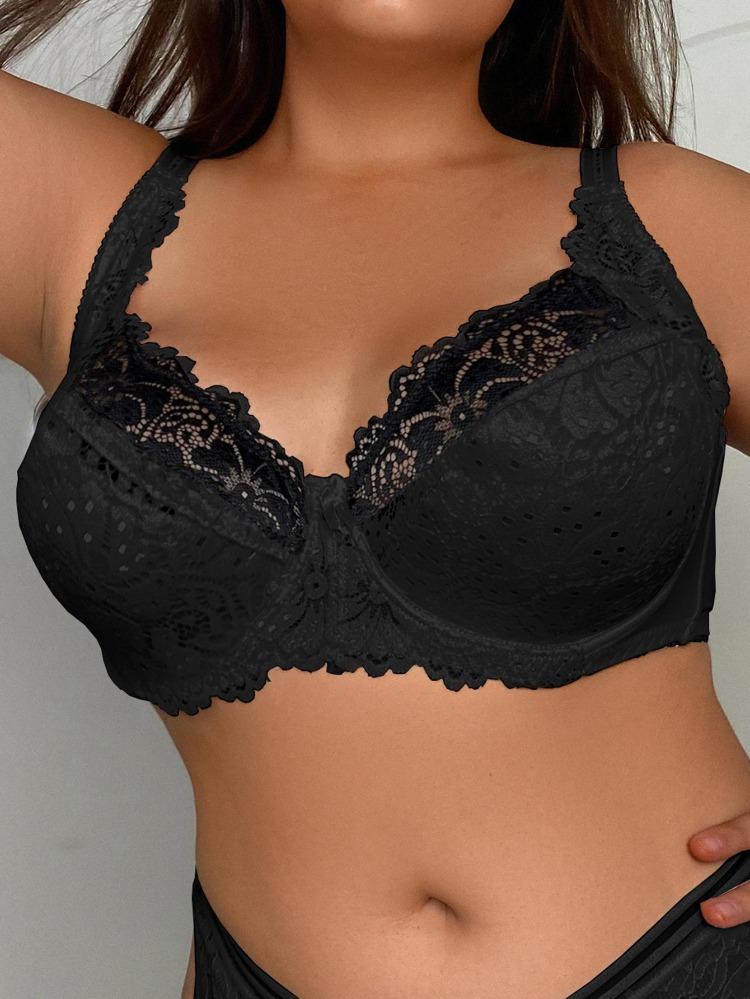 Plus Size Sexy Lace Hollow Out Bra for Women Ultra Thin Solid Color Breathable Bras
