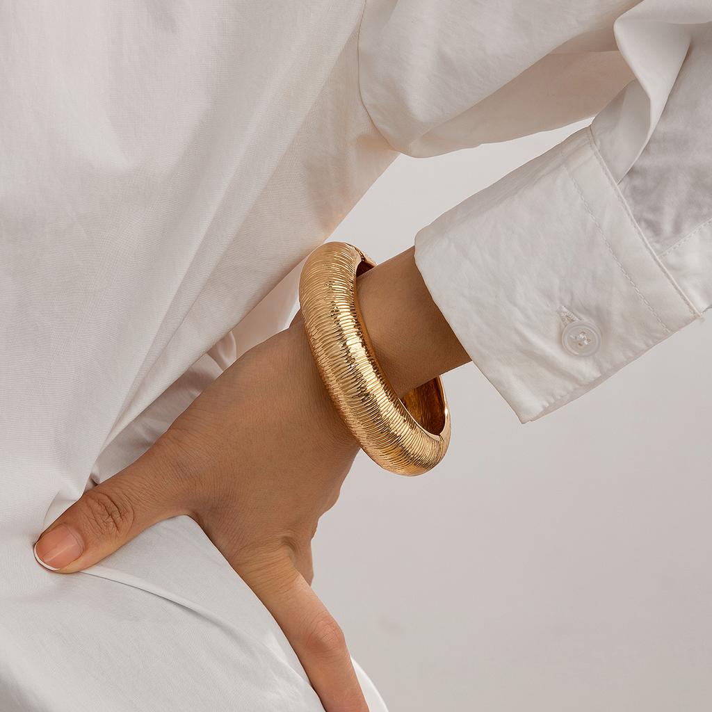 PuRui Exaggerated Heavy Metal Chunky Wide Cuff Bangles for Women Punk Geometric Spring Arm Bracelets Men Jewelry Steampunk