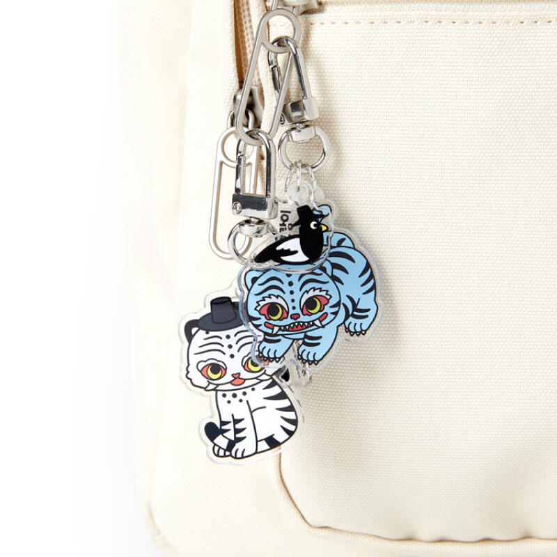 Magpie and White Tiger Keychain (20013420)