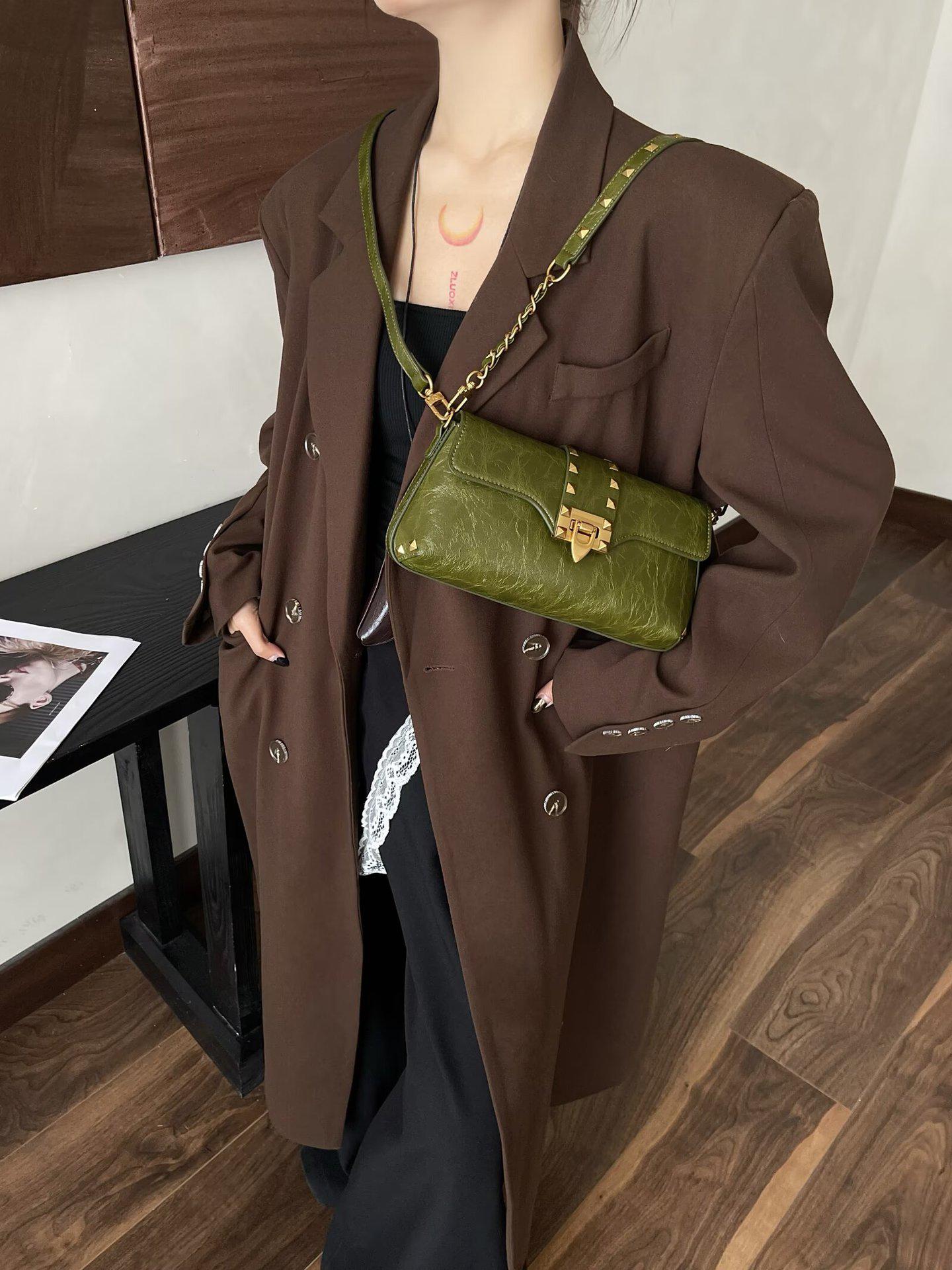 Ретро фактурная сумка-цепочка под мышку 2025: Модная женская квадратная сумка