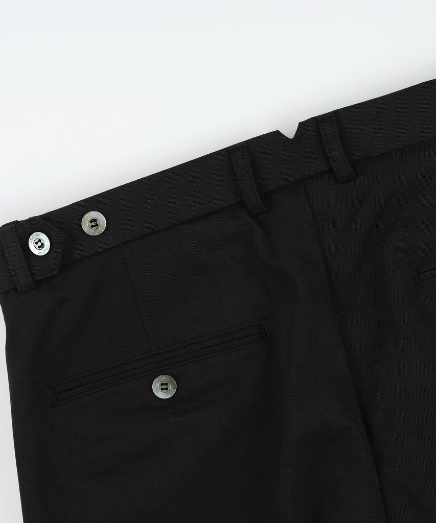 BELLIEF Essential Cotton 2-Pleated Chino Shorts (Black)