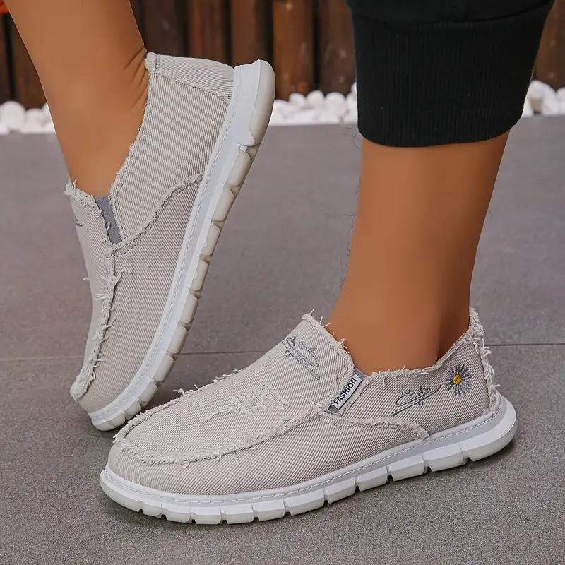

Women S Casual Low-Top Sneakers with Washed Canvas & Daisy Design 36 чорний