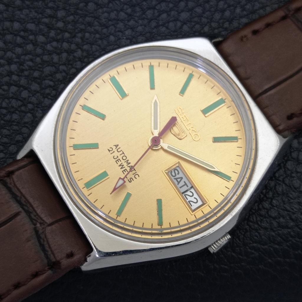 VINTAGE SEIKO 5 AUTOMATIC 6319A JAPAN MENS GOLDEN COLOR DIAL WATCH a701905-5 R207-a701905