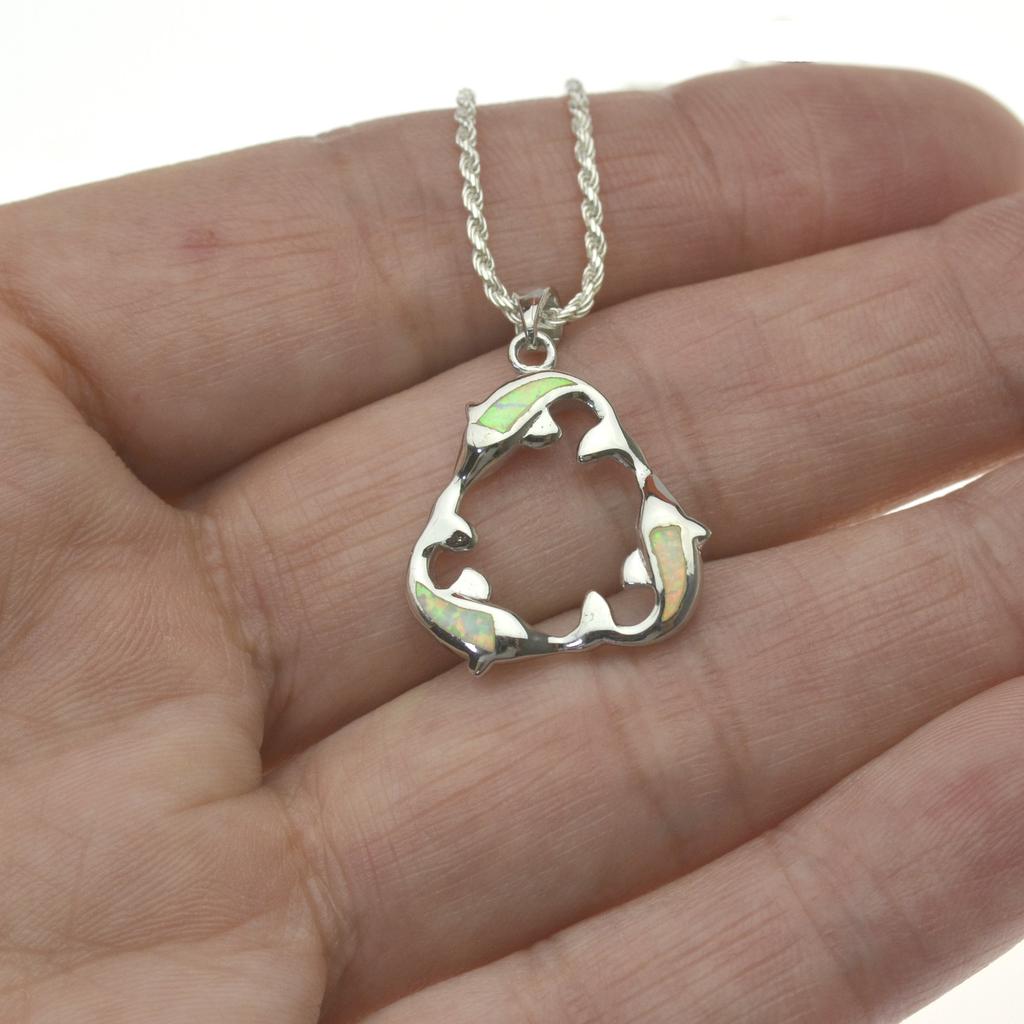 BreezyIsland Sterling Silver 925 Pendant [Triple Dolphin] A motif that brings happiness from the sea