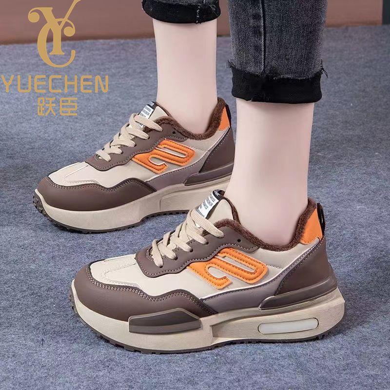

Yuechen Dad Shoes Women s Autumn and Winter 2025 New Thick-soled Casual Thickened Soft-soled Lightweight Student Sports Forrest Gump Shoes 40 білий