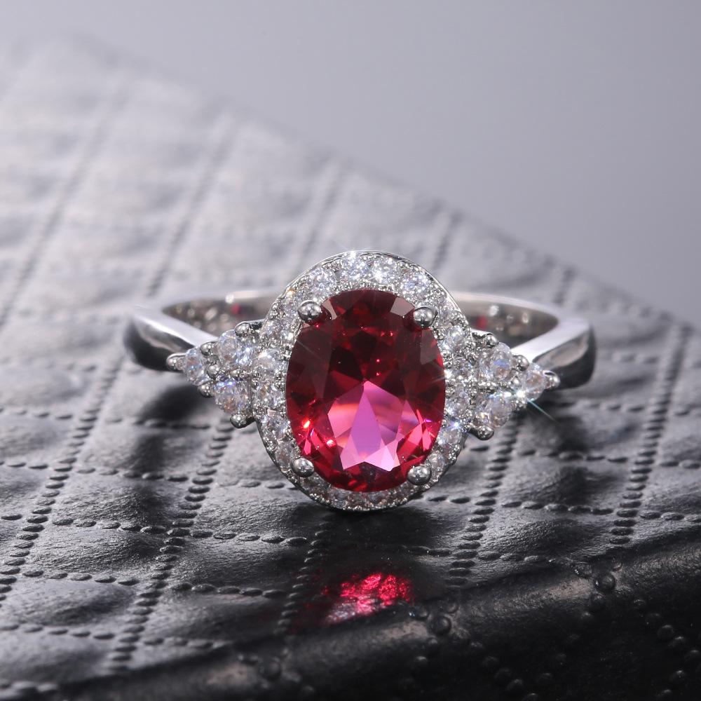 New recommendation, classic temperament red gemstone ring, European and American micro-inlaid zircon fashion women's ring