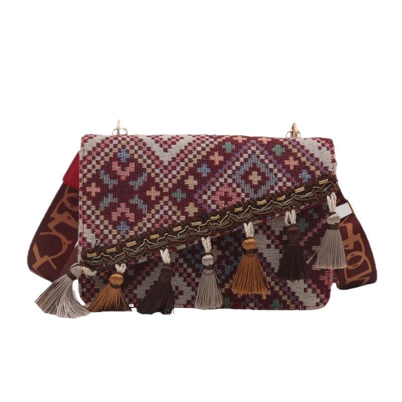 Autumn and Winter New Retro Knitted Fringed Wide Shoulder Strap Messenger Bag Bag Foreign Style Chinese Style Rhombus Ethnic Style Envelope Bag