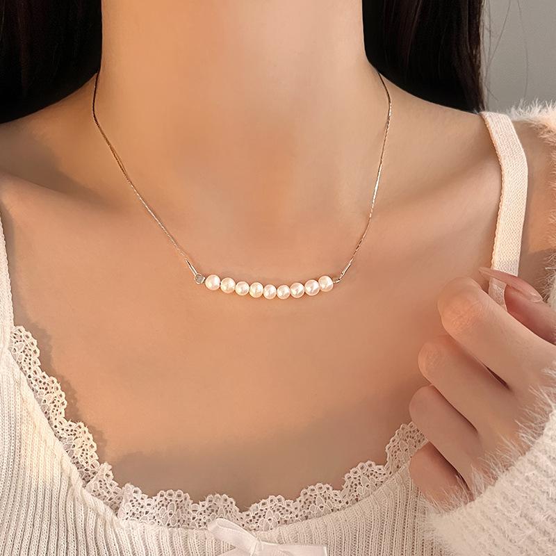 French Retro Pearl Necklace Hong Kong Style Elegant Collarbone Chain Niche Atmosphere Necklace