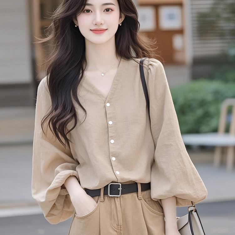 Korean Temperament Small Top Loose Cover Meat Thin Khaki Shirt Women's Early Autumn