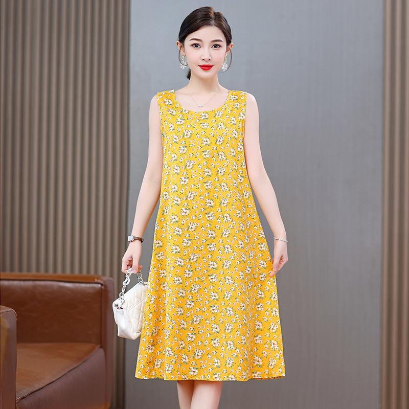

2023 Summer Sleeveless Floral Plus Size Loose Fit Dress for Moms 6XL