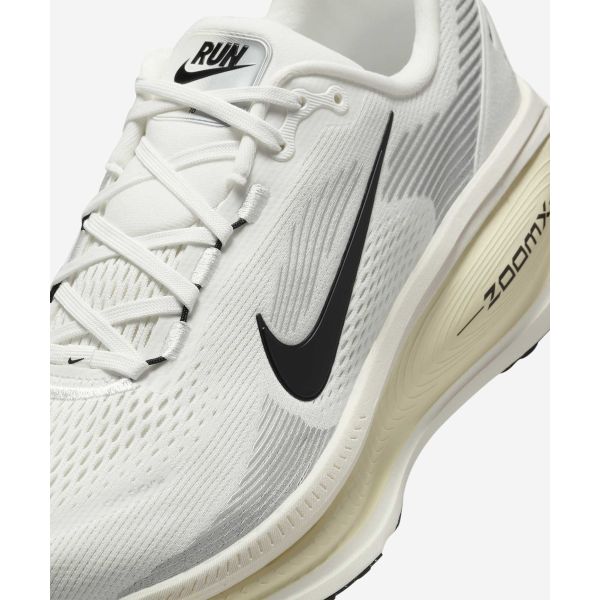 Nike Vomero 18 Coconut Milk Men Sneakers Cream Summit-White Black HM6803-101
