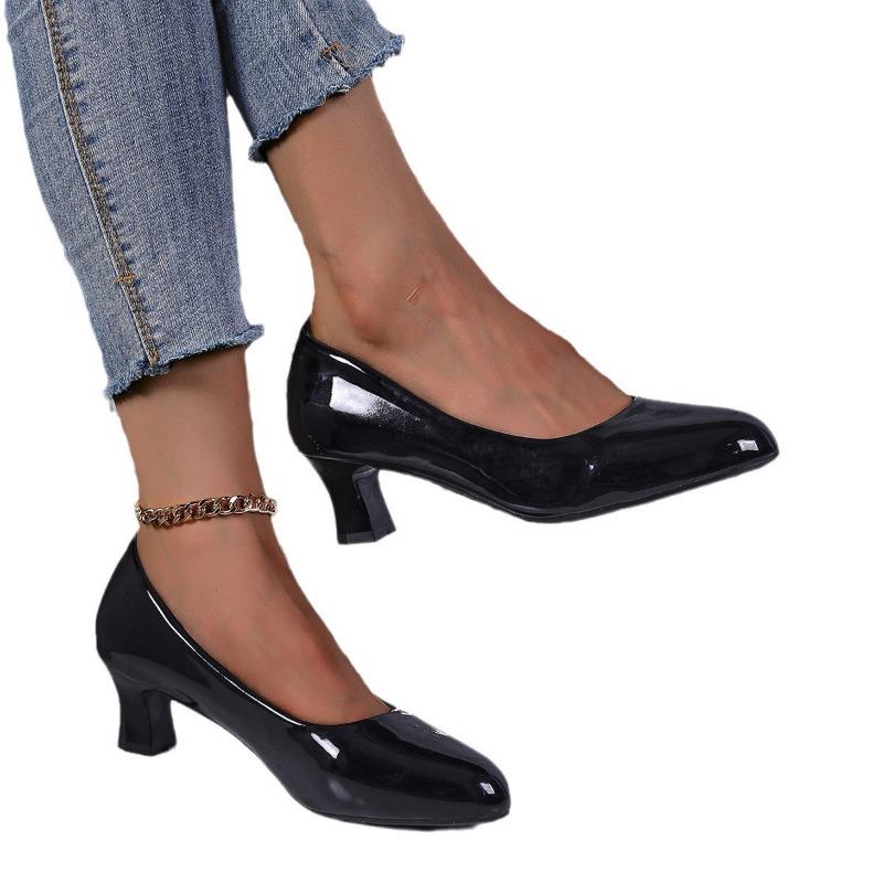 Large size women's shoes autumn new pointed head shallow mouth fashion single shoes thick heel not tired feet high heels women