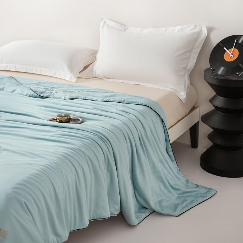 Aosimeng Lenzing Tencel Ice Silk Summer Quilt with Mulberry Silk Filling