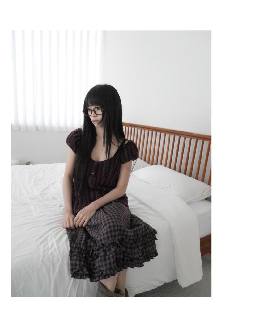 Korean Retro Plaid Ruffle Midi Skirt with Elastic Waist - Women's New Arrival