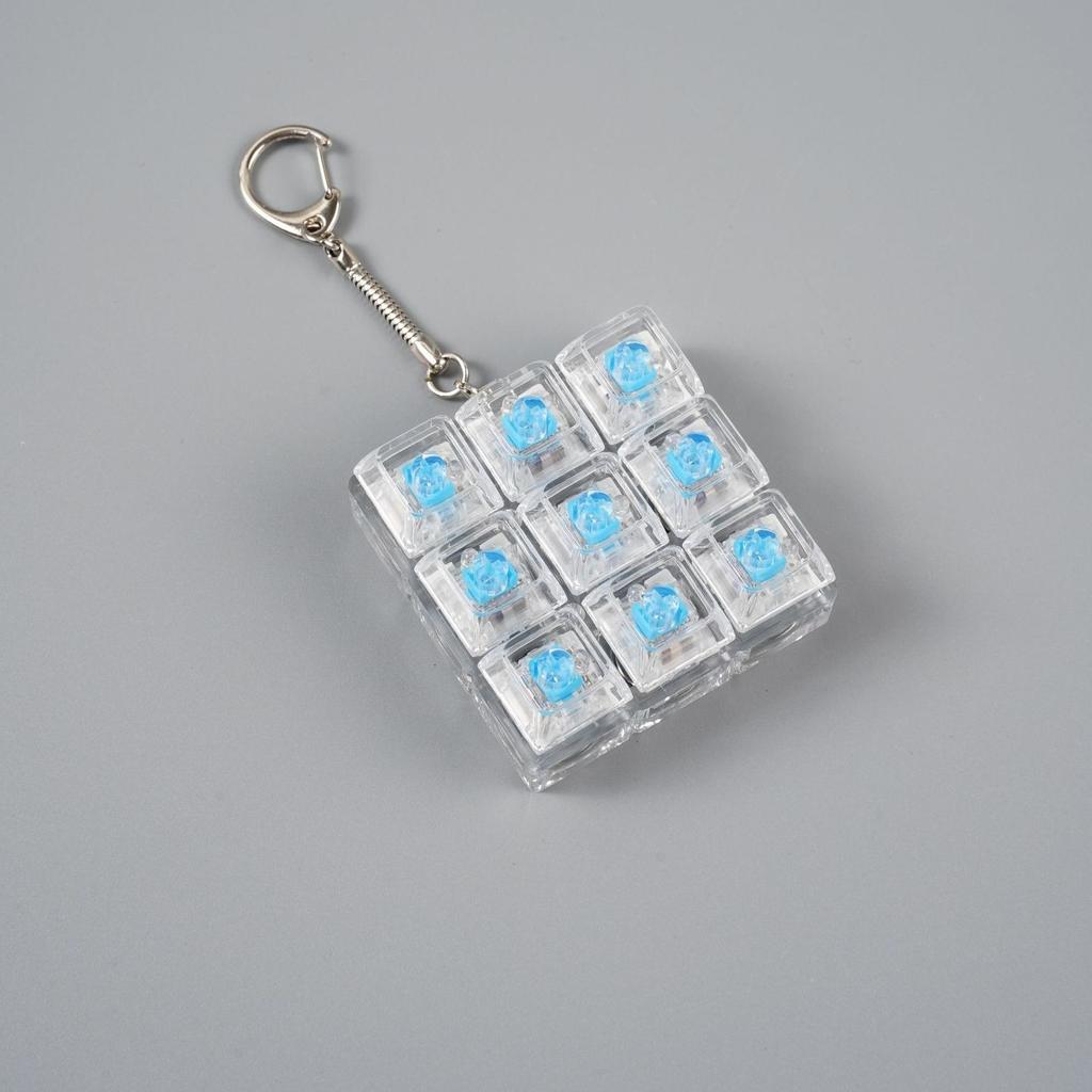 LED Light Keyboard Keychain Fidget Toy Clickable Button Stress Relief Portable Desk Accessory Office Decor Gift Anxiety Relief