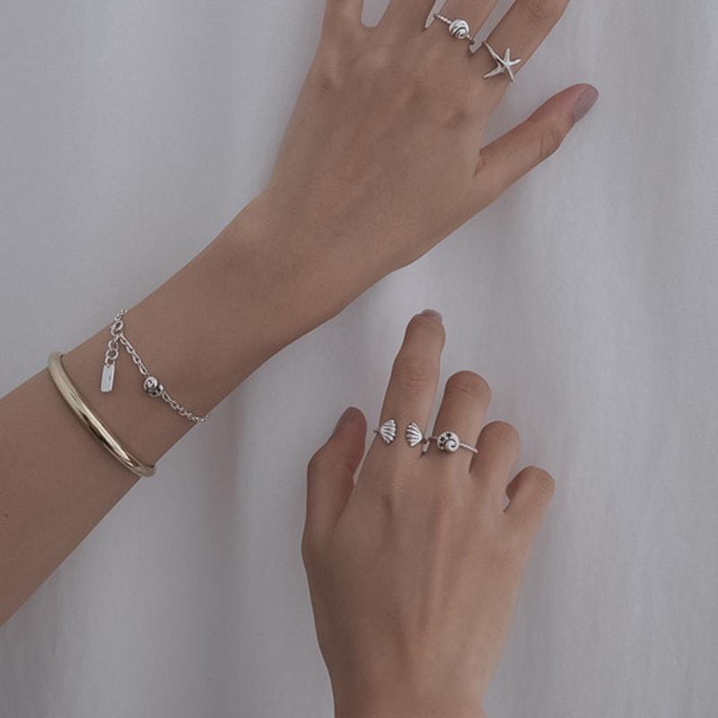 Reinheart Star Shell Bracelet