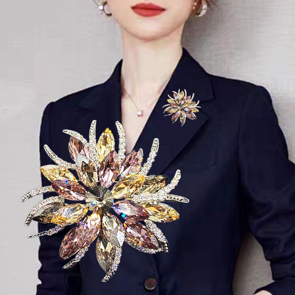 

Брошь из китайской баухинии высокого класса: Универсальная хрустальная брошь для пальто и свитеров