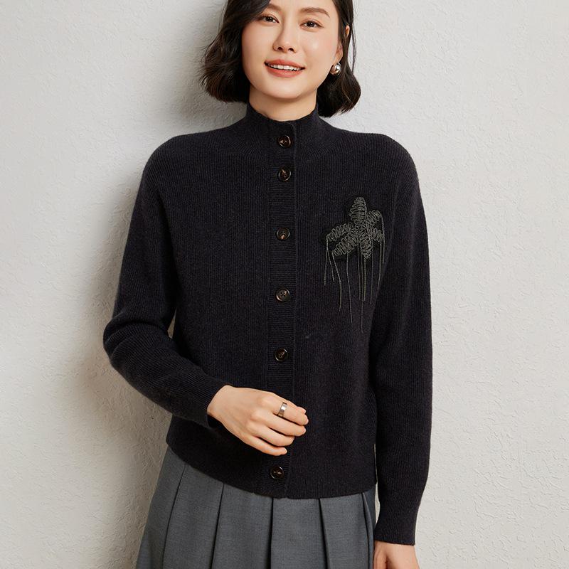 BC Style Cashmere Cardigan: Elegant Autumn/Winter Embroidered Floral Wool Knit Jacket for Women