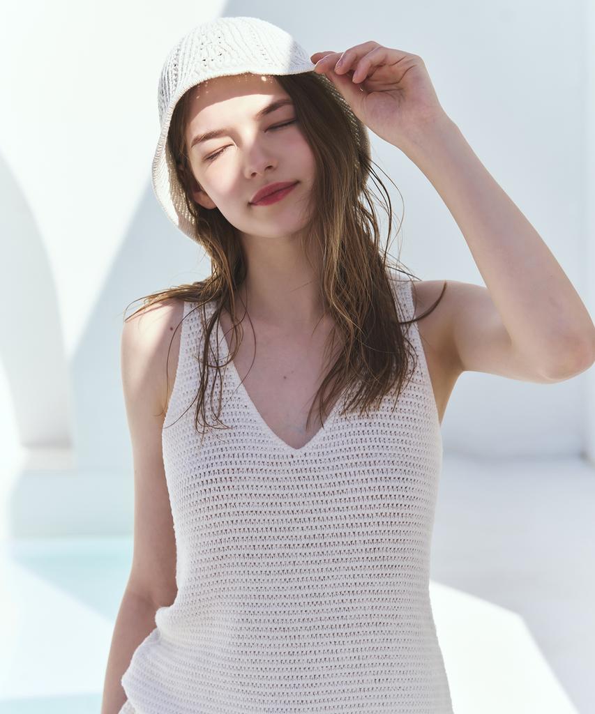 Deuloupisumeon Summer Punching Crochet Bucket Hat [D.Beige]