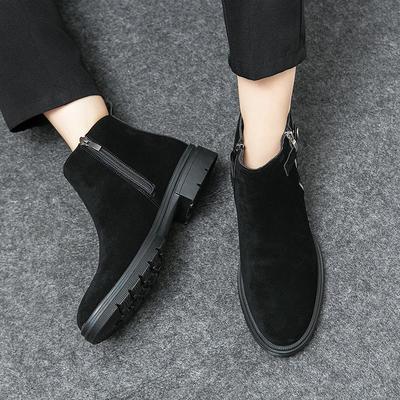 Hohe Chelsea-Stiefel aus mattem Leder für Herren: Große Größe, dicke Sohle, einfarbig für Herbst/Winter.