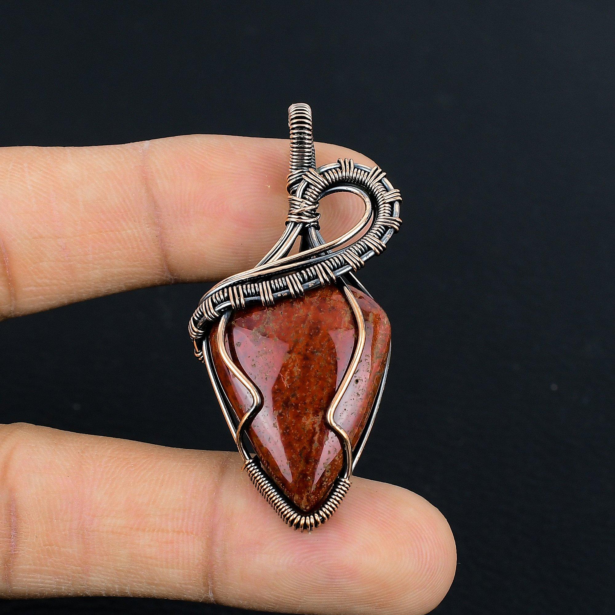 

Гелиотроп 999 Медная проволока, оплетенная кулон Ручная работа Драгоценные камни Ювелирные изделия, Подарки для жены Совершенно новый кулон 2.55 Inches