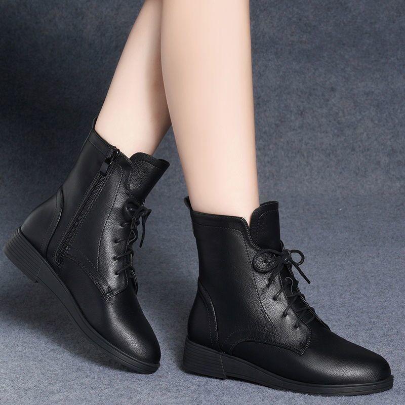 Short boots women's flat bottomed 2026  autumn and winter new cotton shoes with plush British style mid heel lace up boots