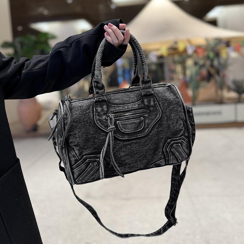 European and American Motorcycle Bag Handbag, Women's Retro Washed Denim Splicing, Flow Su Large Capacity Single Shoulder Crossbody Bag